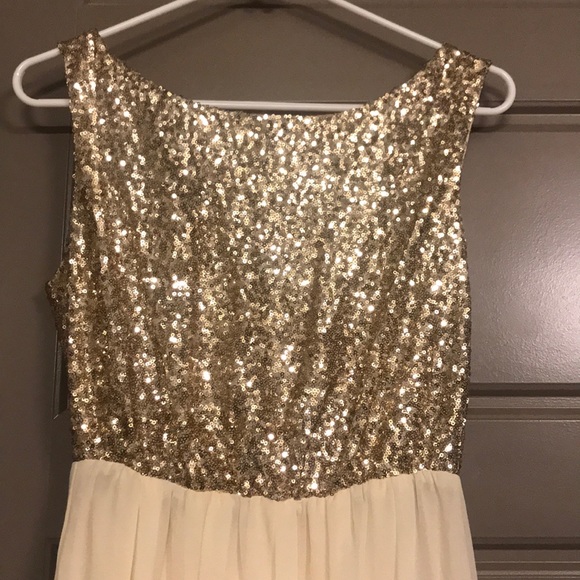 Francesca’s Sequin dress - Picture 2 of 7